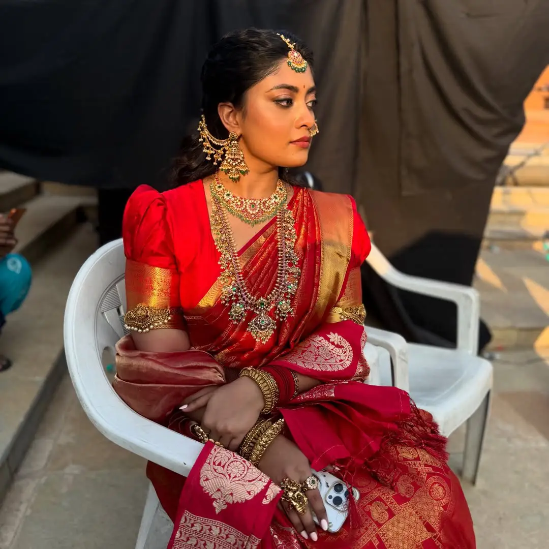 Ammu Abhirami Rajasaab Working Stills