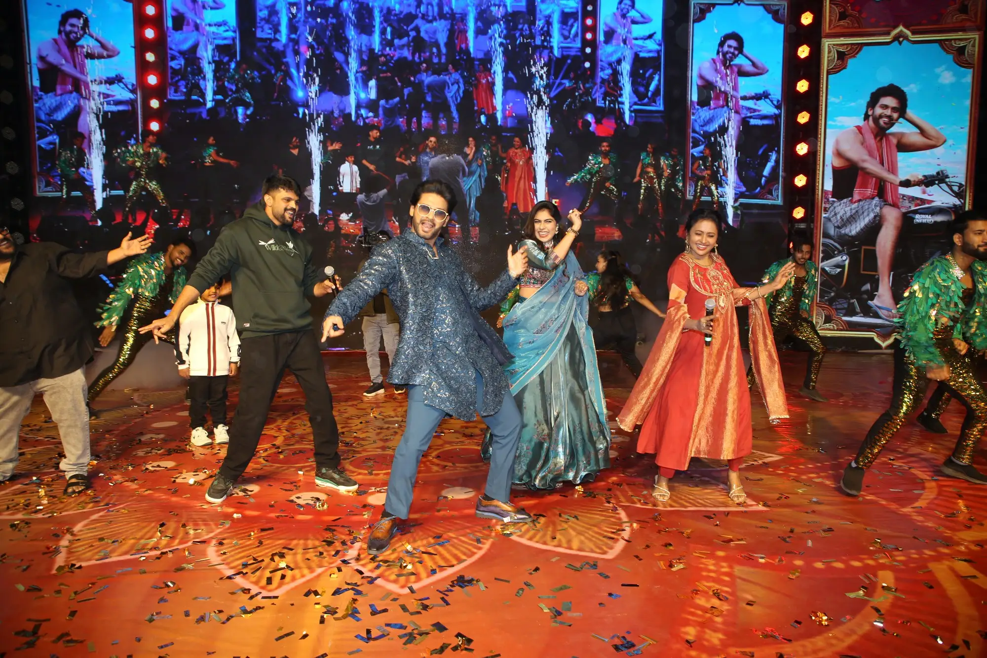 Anaganaga Oka Raju Pre Release Event Photos