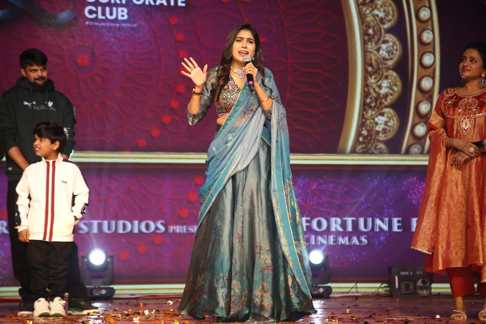 Anaganaga Oka Raju Pre Release Event Photos