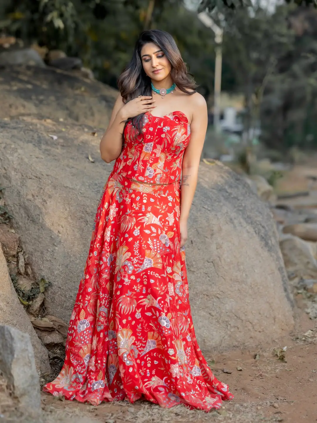 Anchor Varshini latest hot photos (1)