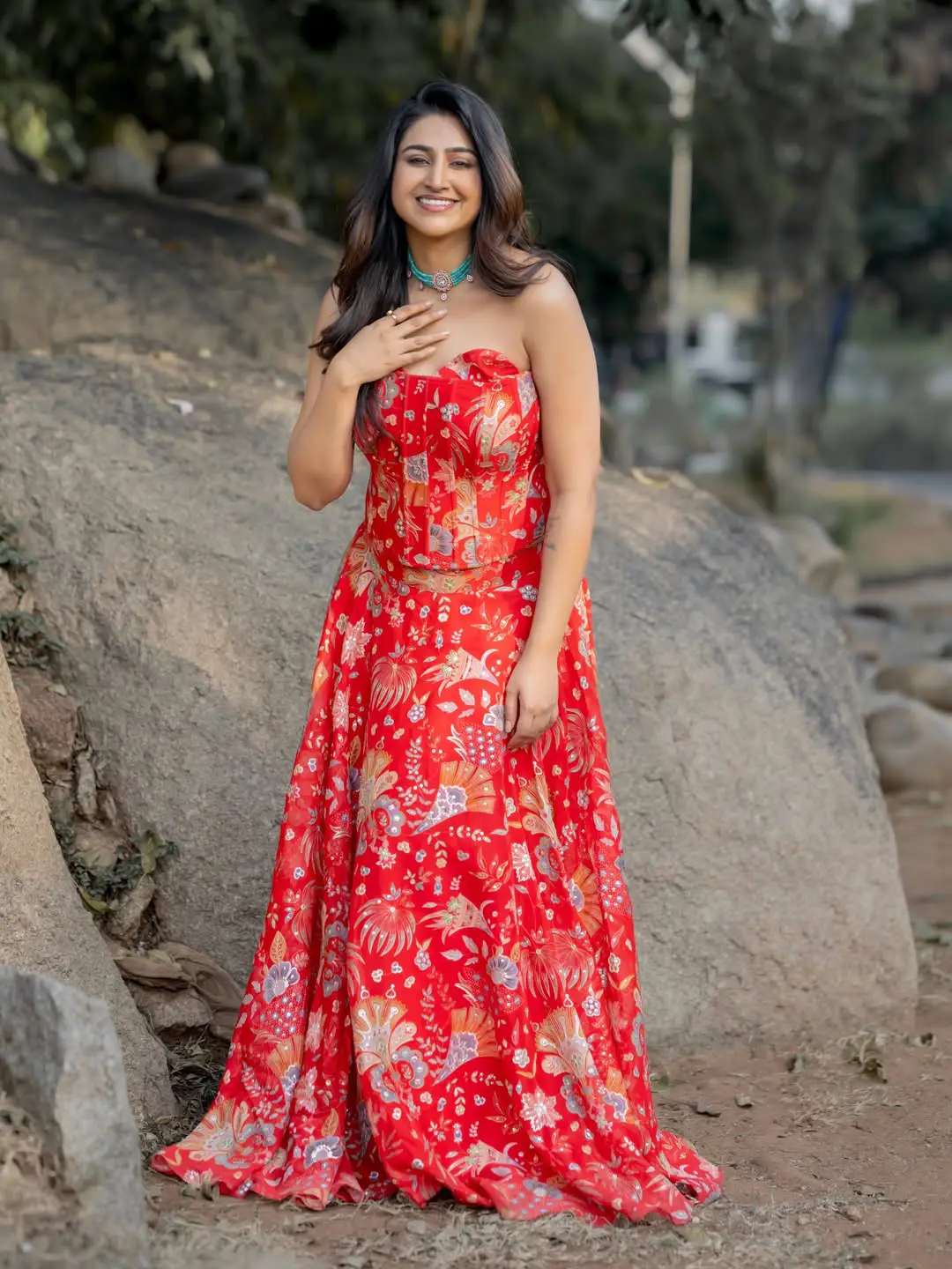 Anchor Varshini latest hot photos (1)