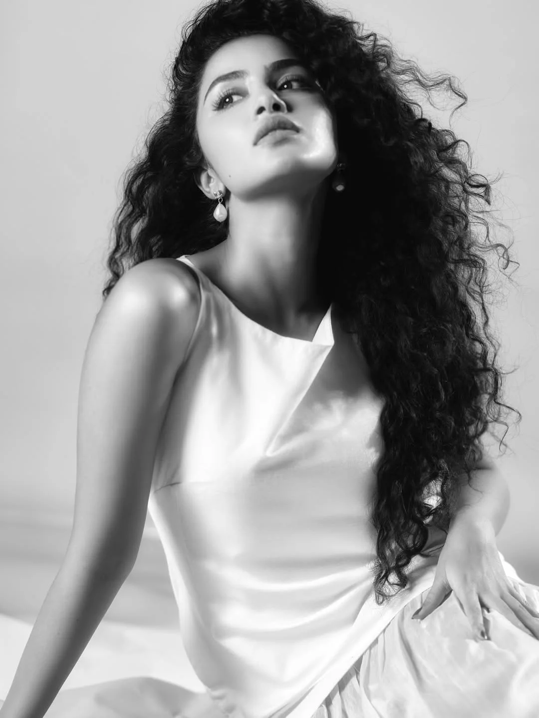 Anupama Parameswaran Stunning Looks with Curly Hair