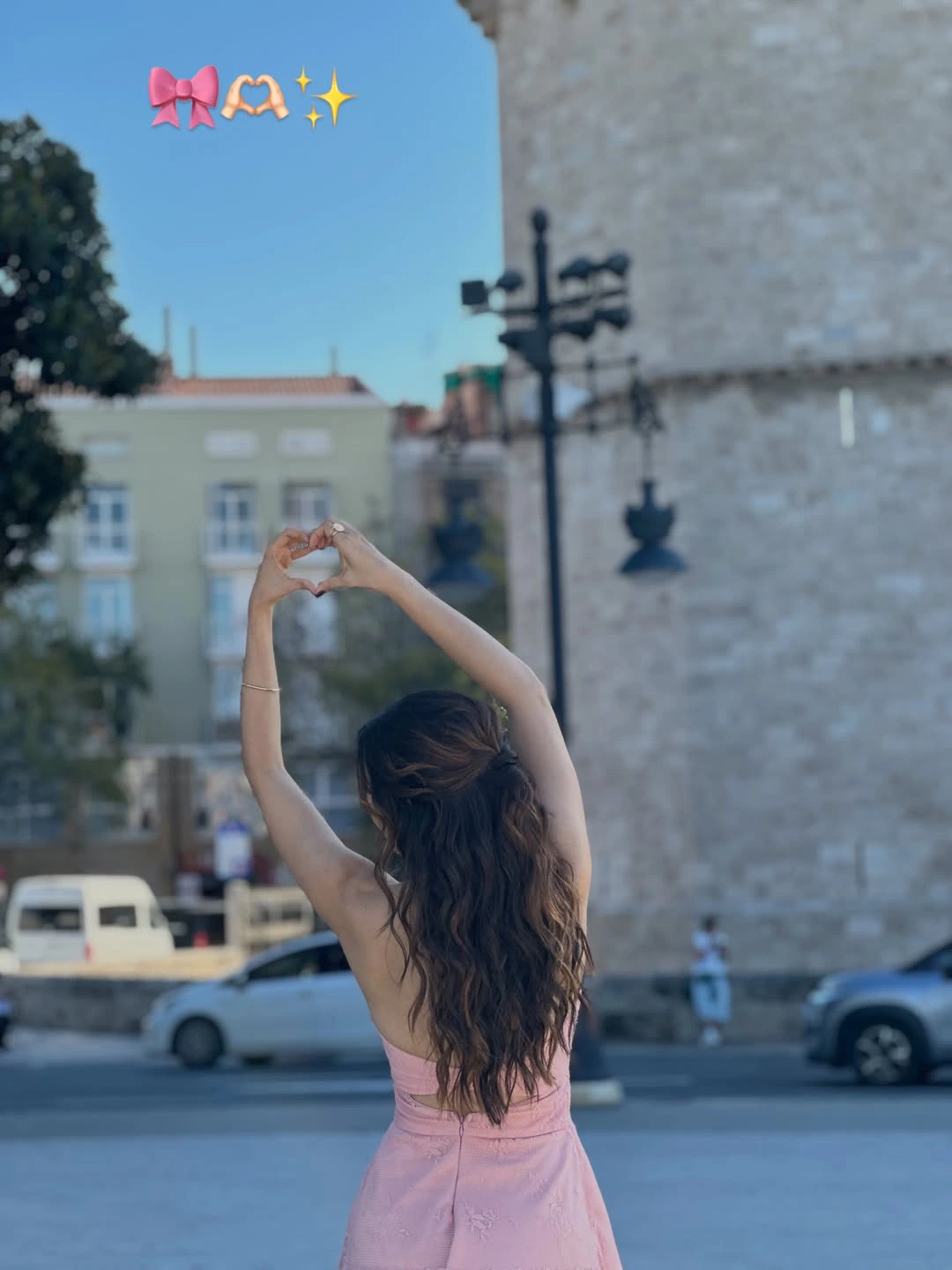 Ashika Ranganath Shares Bharatha Mahasayulaku Wignyapthi Working Stills