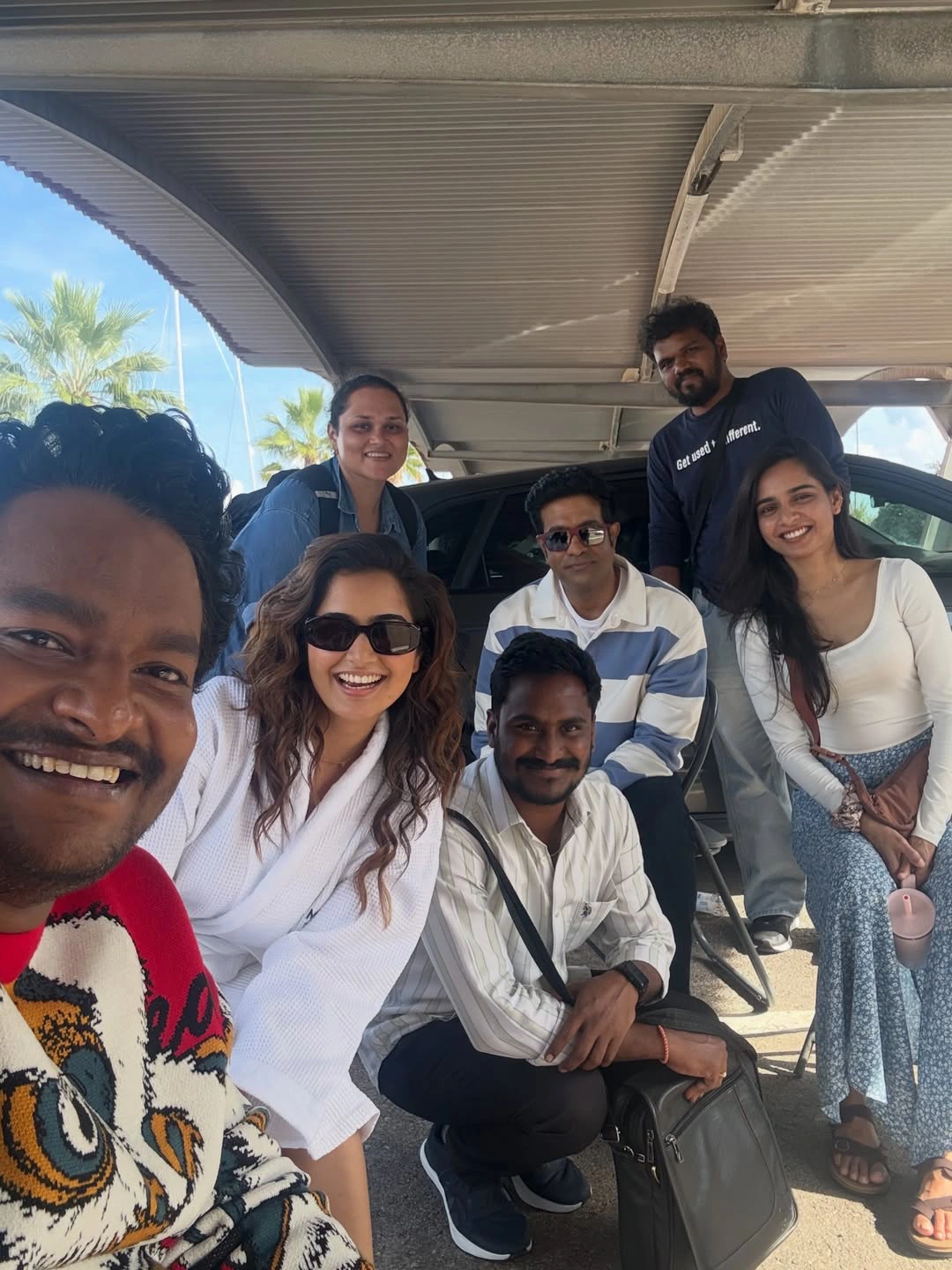 Ashika Ranganath Shares Bharatha Mahasayulaku Wignyapthi Working Stills