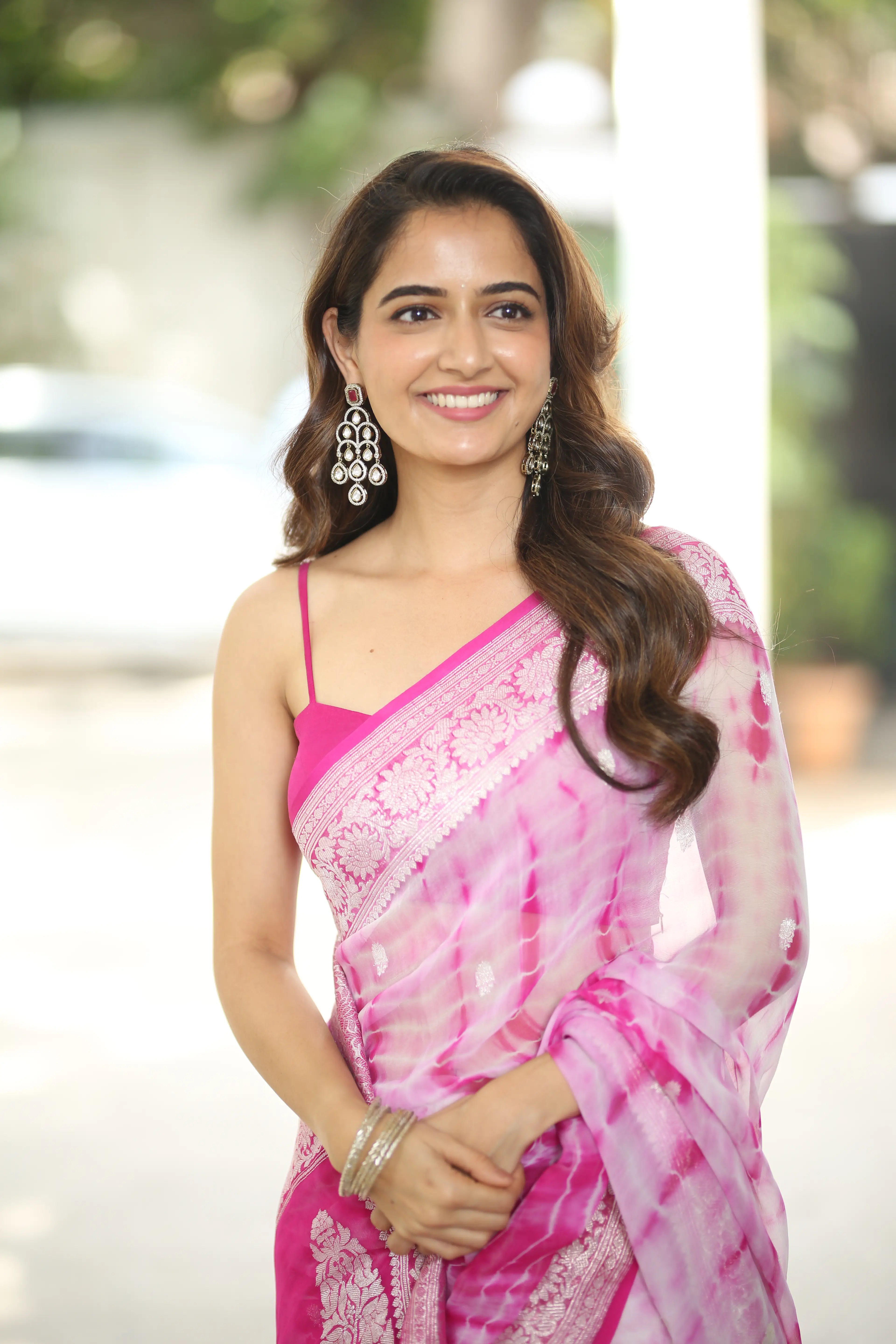 Ashika Ranganath latest glamour photos (10)