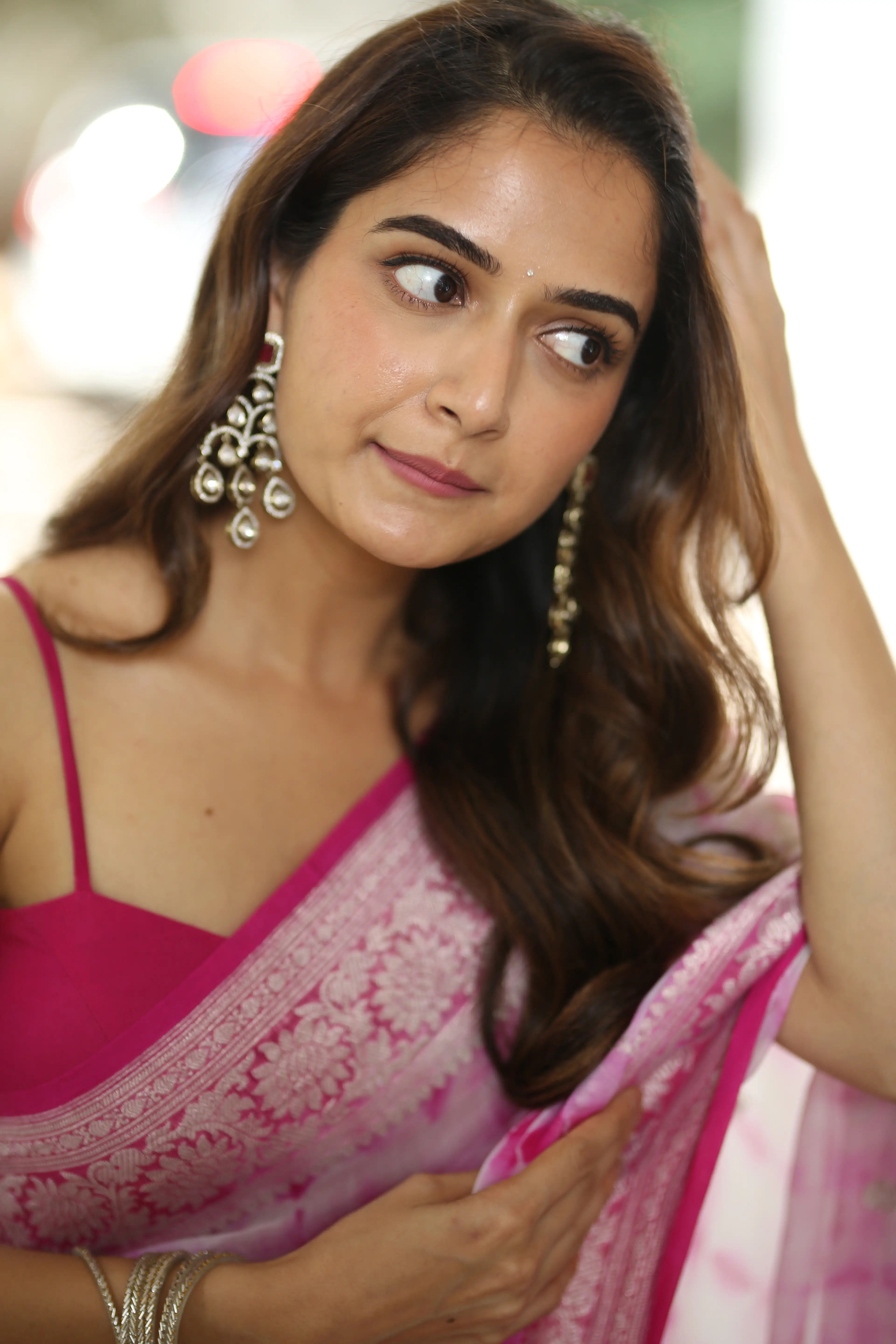 Ashika Ranganath latest glamour photos (1)