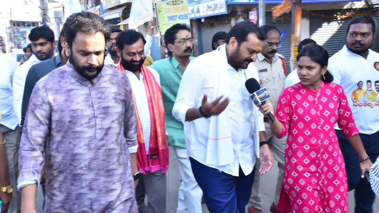 Bandla Ganesh Padhayatra for CM Chandrababu Naidu