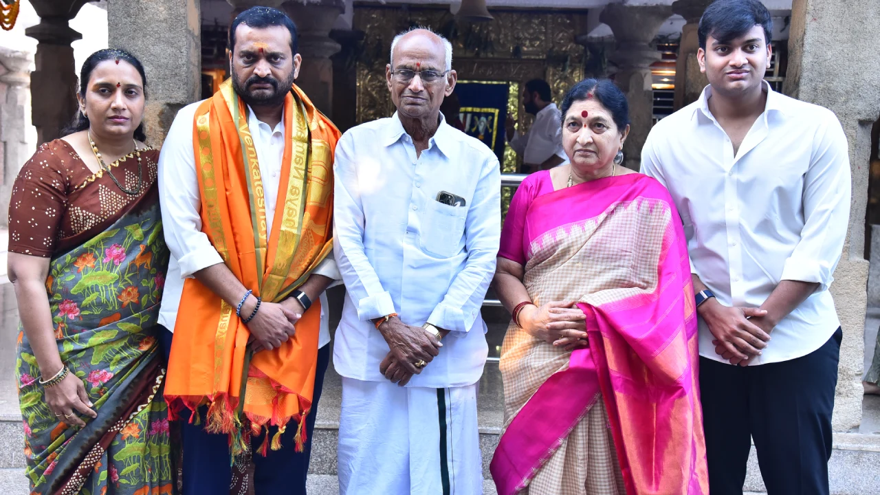 Bandla Ganesh Padhayatra for CM Chandrababu Naidu