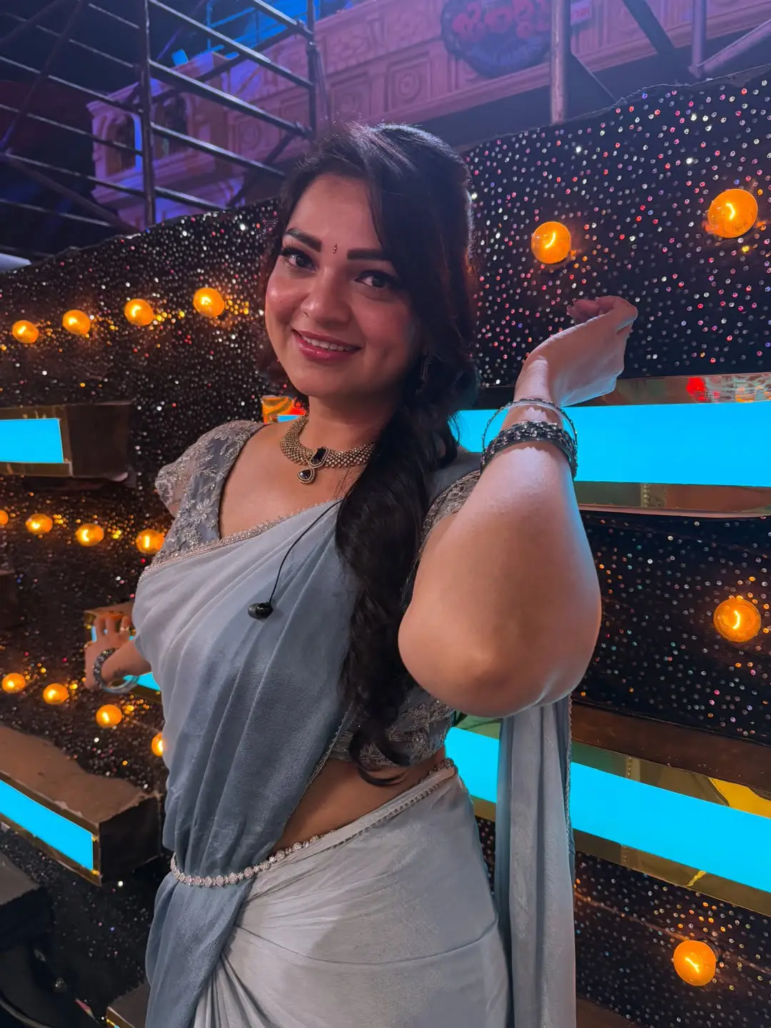 Bigg boss beauty ashwini latest photo gallery (1)