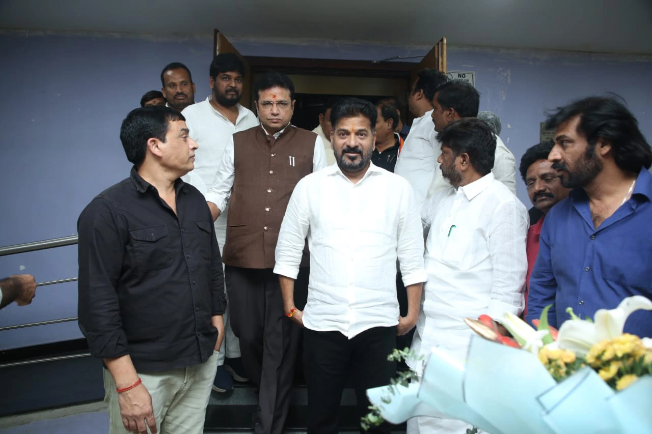 CM Revanth Reddy and Ministers Traveled in RTC Bus an Watched Phule Movie