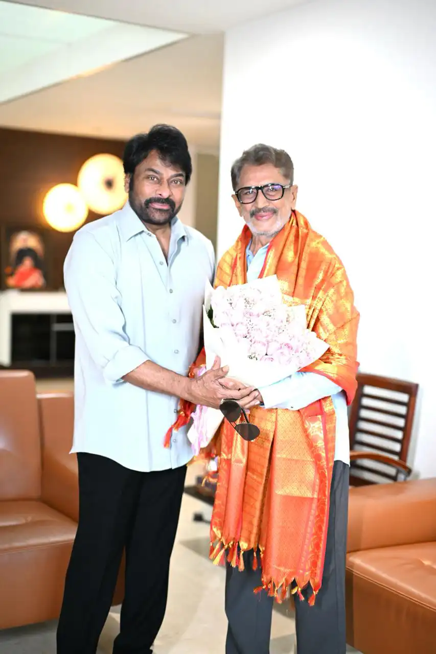 Chiranjeevi Congratulate Murali Mohan and Rajendra Prasad