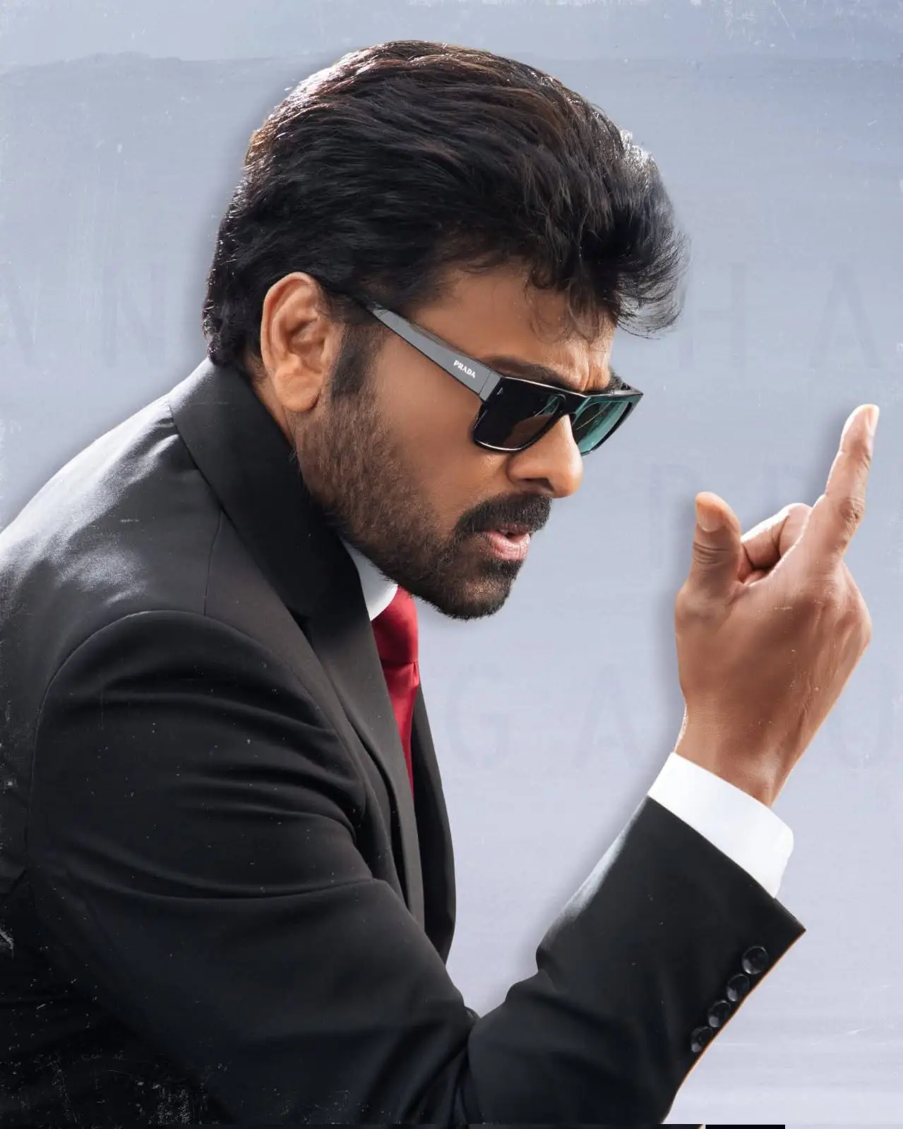 Chiranjeevi stylish looks from mana shankara varaprasad garu movie (1)