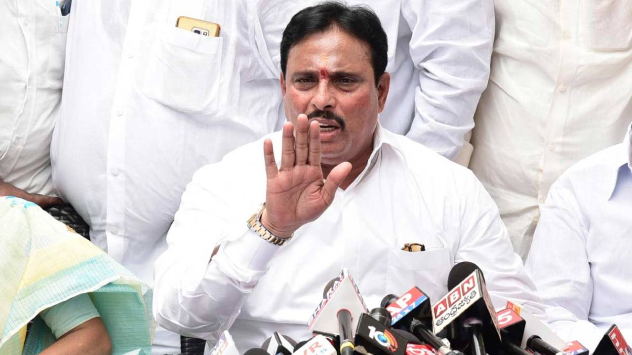 Danam Nagender : బీఆర్ఎస్ చర్యలను బట్టి… దానం రియాక్షన్.. ఎంతవరకైతే అంతవరకు ఫైట్