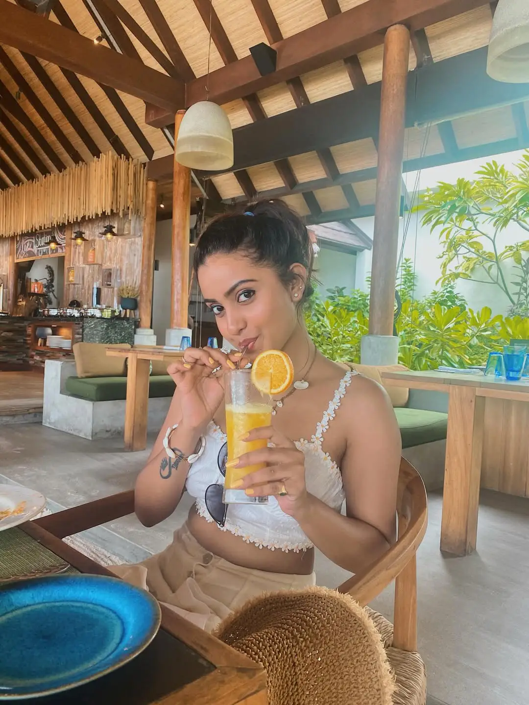 Deepika Pilli latest glamour photo gallery (1)