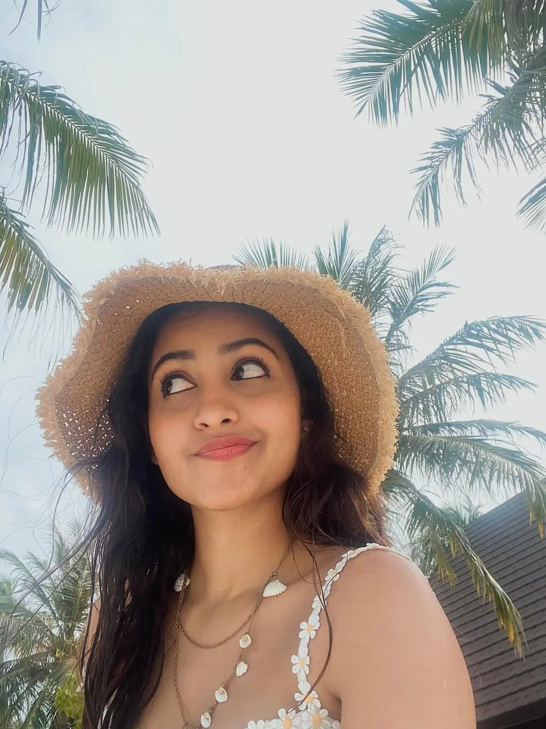 Deepika Pilli latest glamour photo gallery (1)