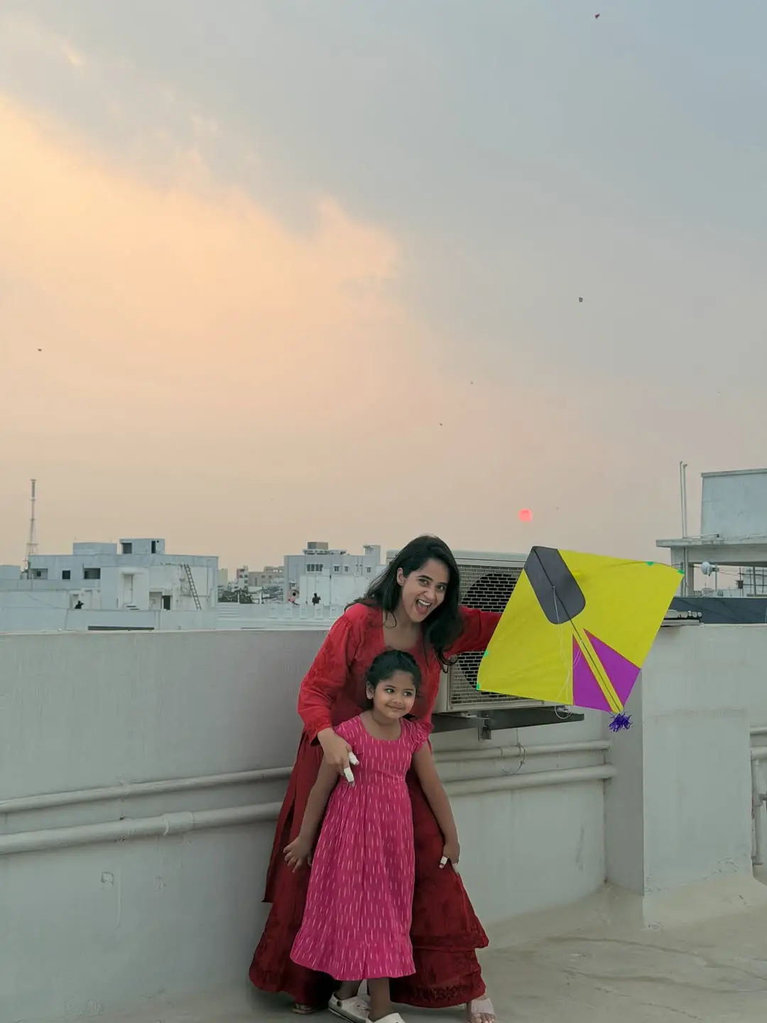 Deepthi Sunaina flying kite on the occasion of Sankranthi festival. (1)
