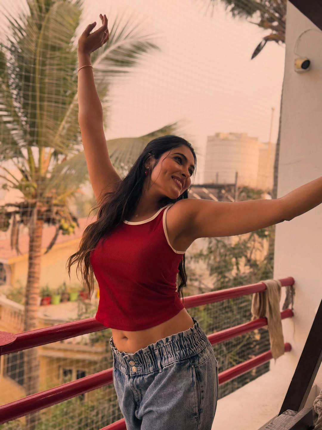 Divi Showing her Beauty