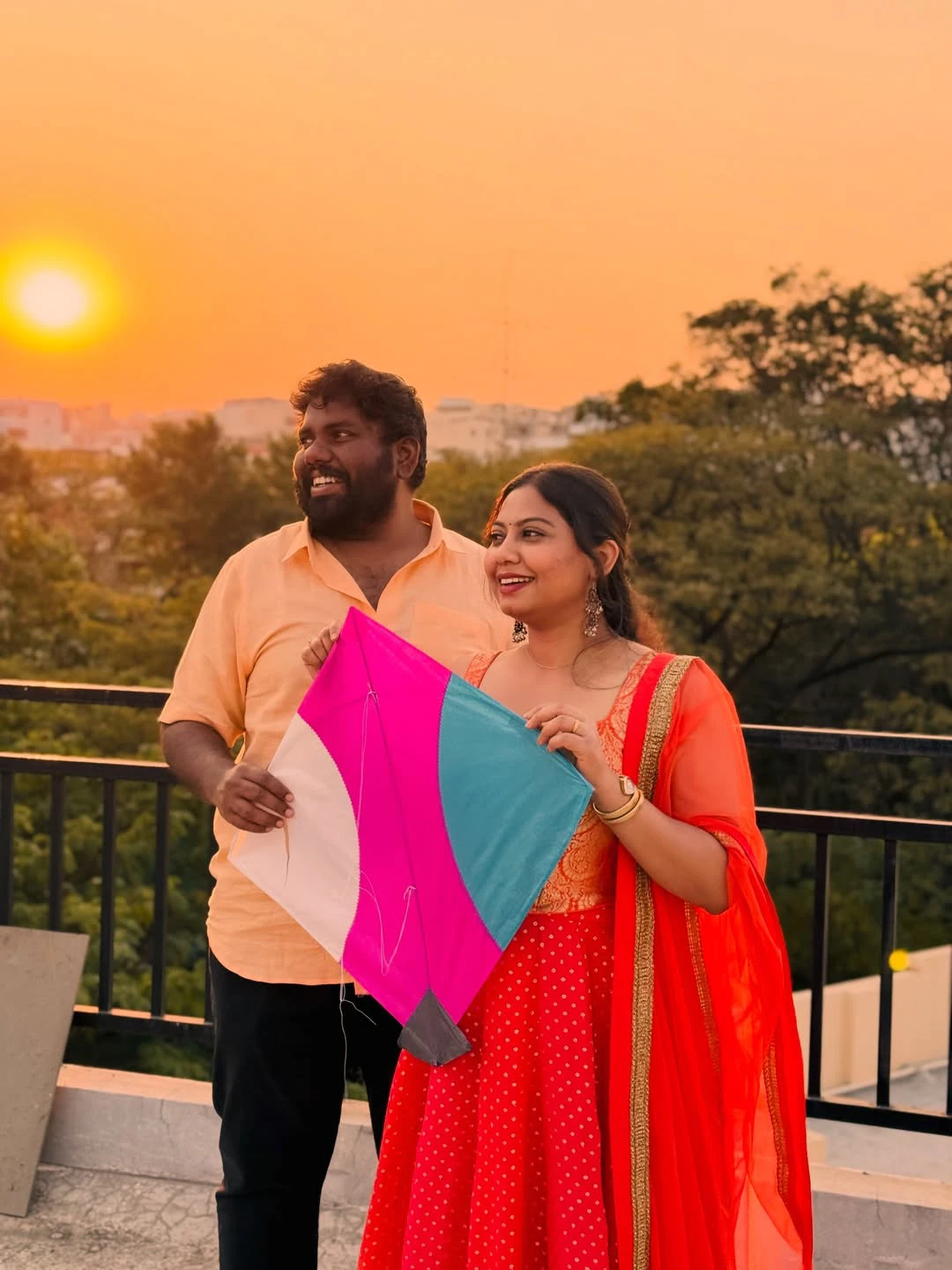 Comedian Viva Harsha Sankranthi Celebrations with his Wife