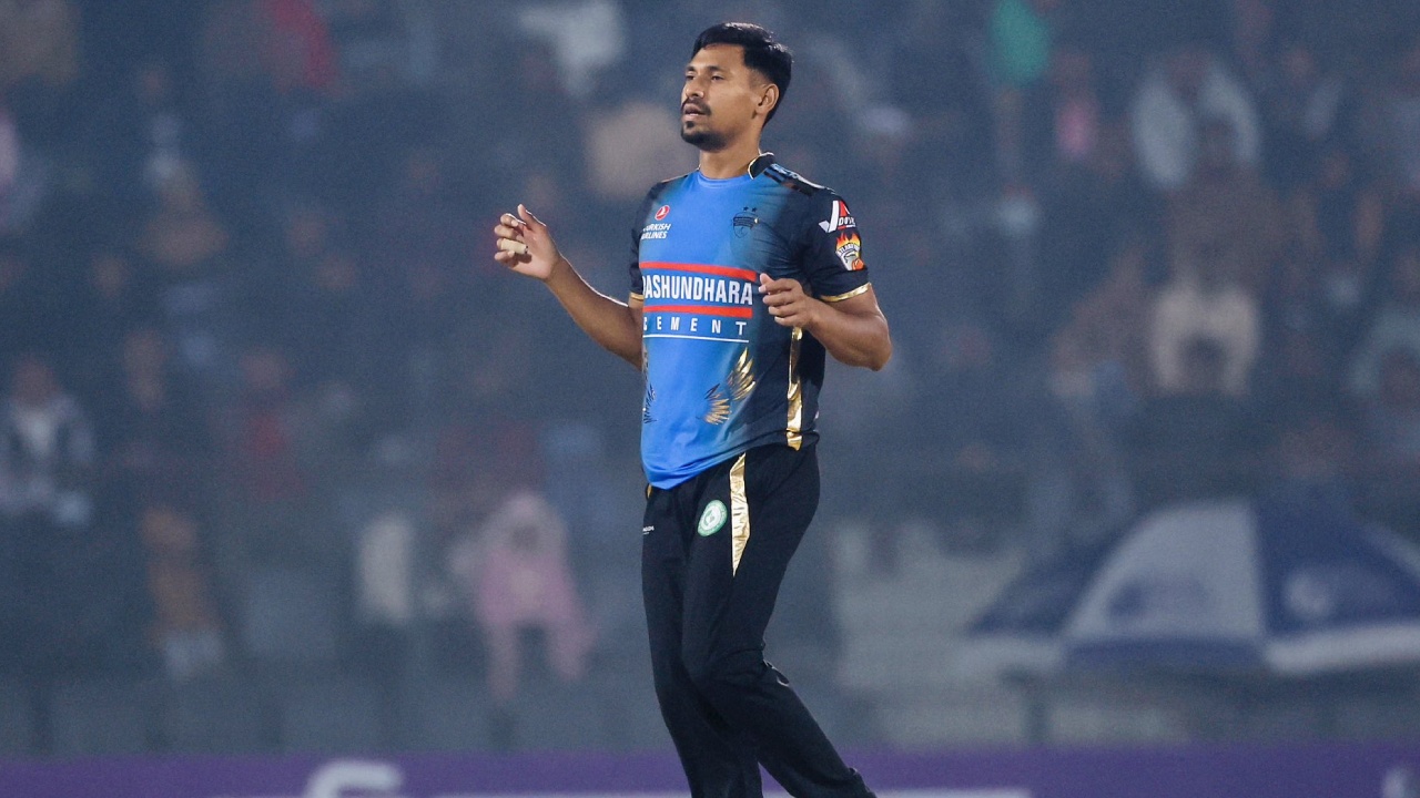 Mustafizur Rahman : సంబురాలు చేసుకున్న ముస్తాఫిజుర్ రెహ‌మాన్‌.. కొన్ని గంట‌ల్లోనే..