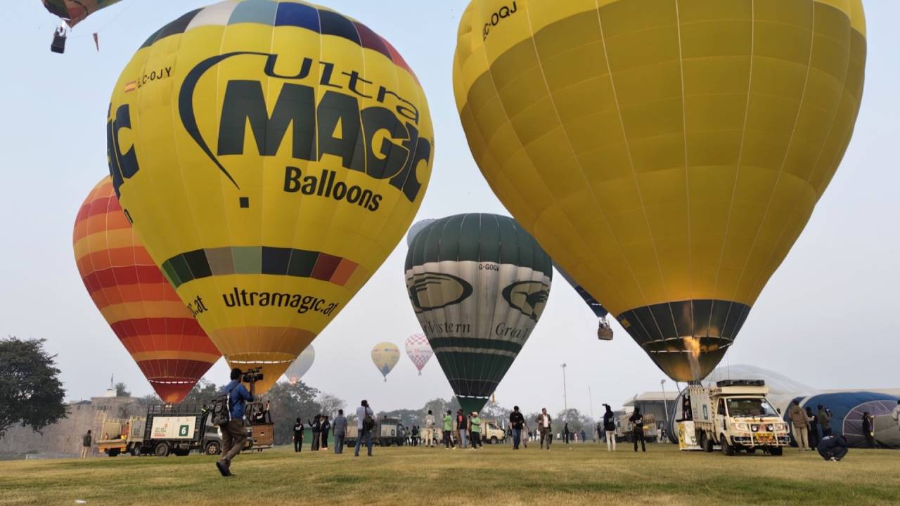 Hyderabad Hot Air Balloon Festival (2)