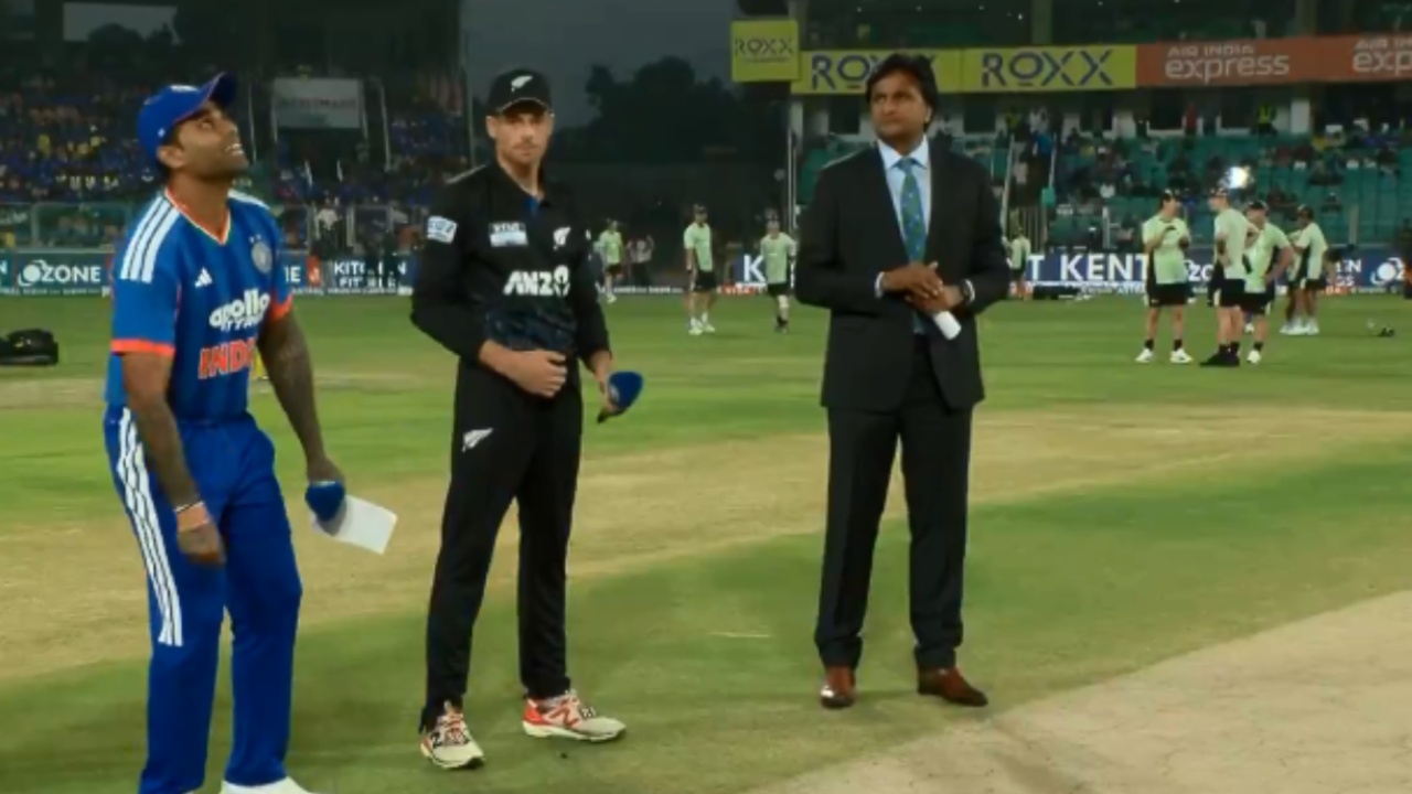 Ind vs NZ : ఐదో టీ20 మ్యాచ్‌లో టాస్ గెలిచి బ్యాటింగ్ ఎంచుకున్న‌ భార‌త్.. తుది జ‌ట్టులో రెండు మార్పులు