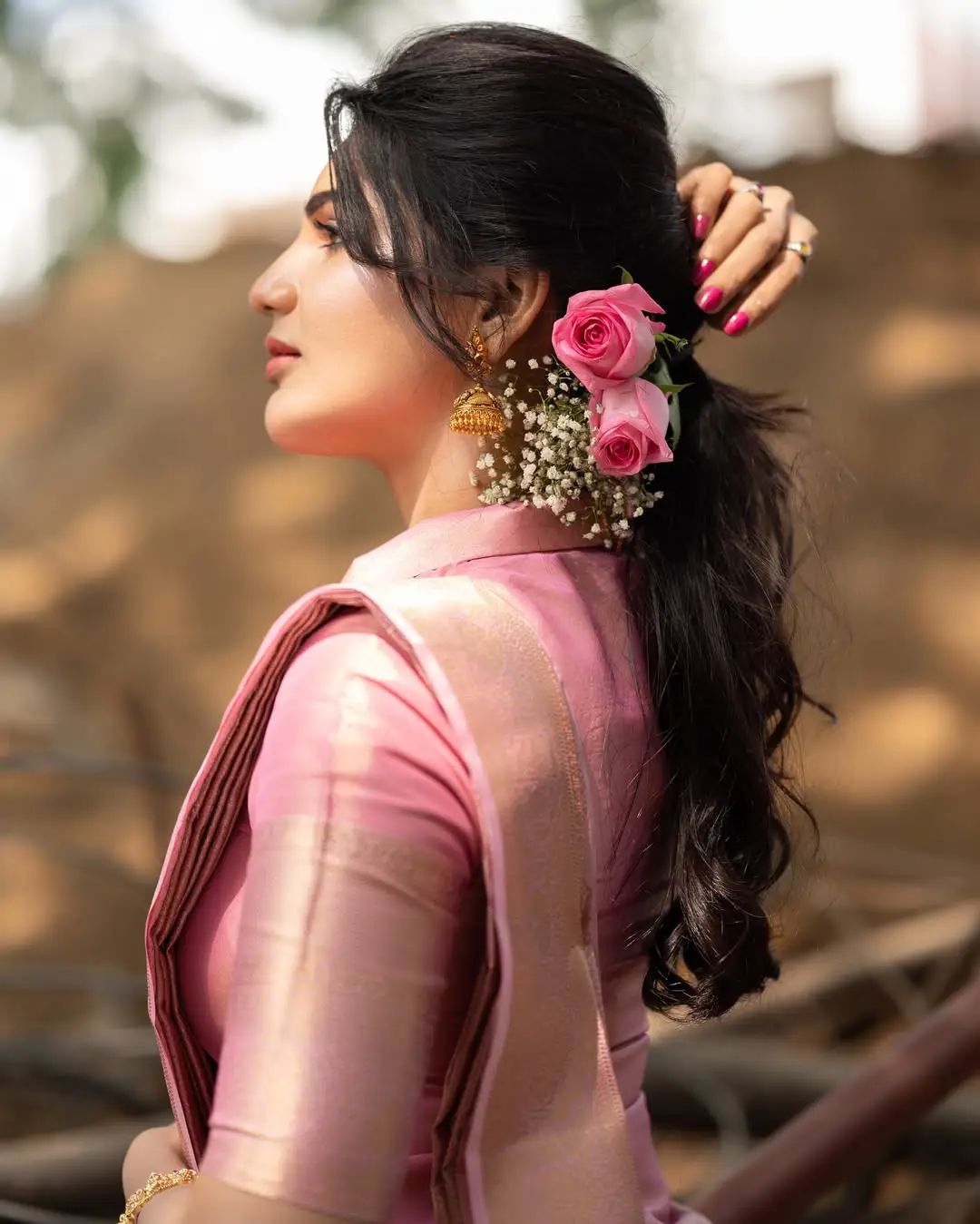 Jabardasth Varsha's latest photo gallery (1)
