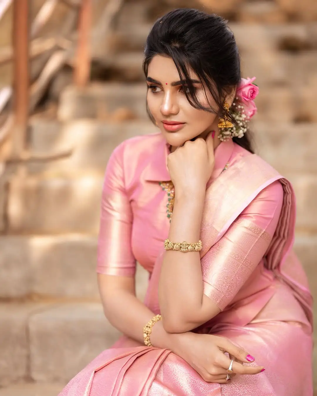 Jabardasth Varsha's latest photo gallery (1)