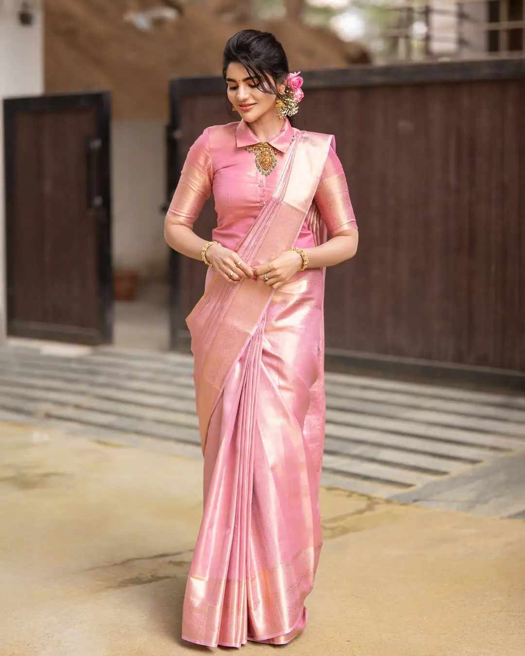 Jabardasth Varsha's latest photo gallery (1)