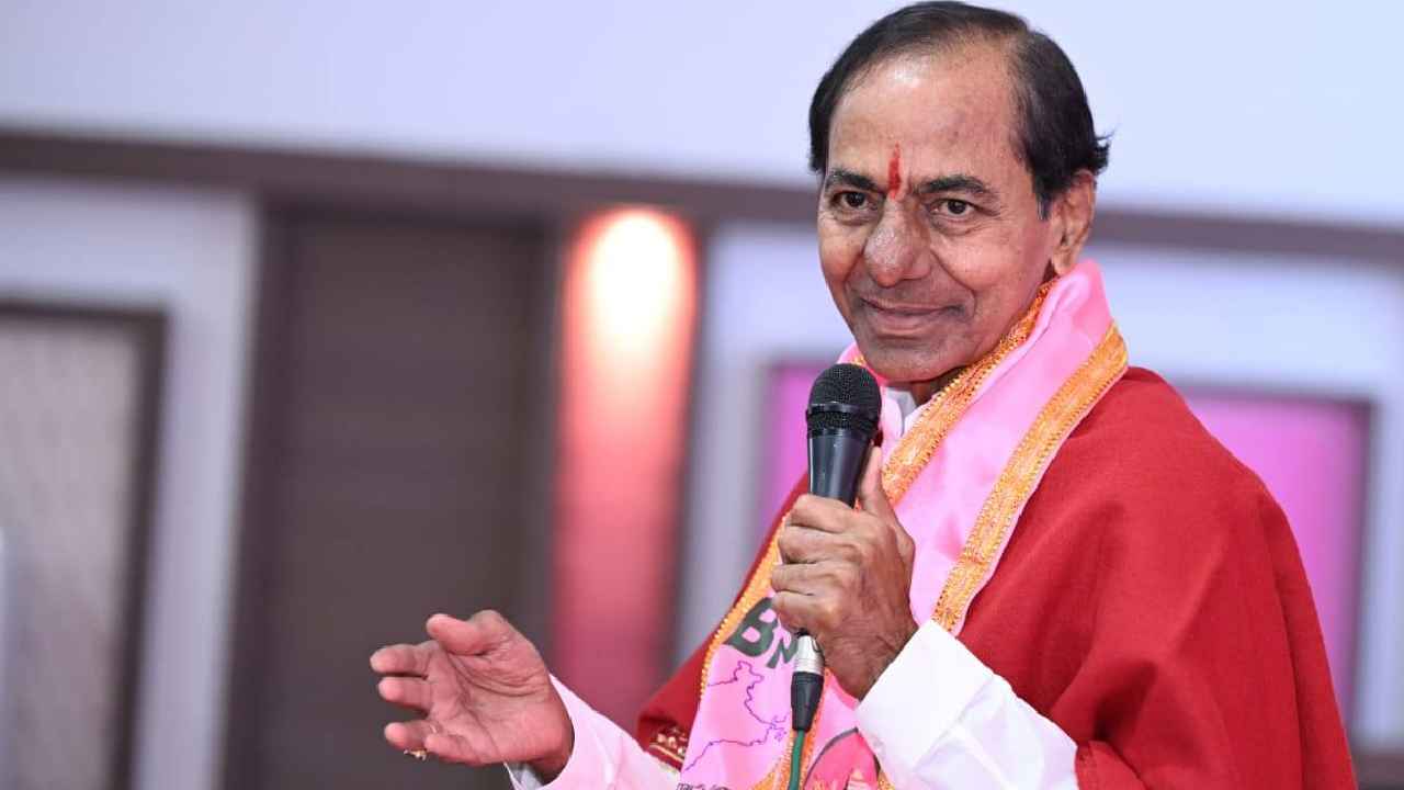 KCR: ఫోన్ ట్యాపింగ్ కేసులో సిట్ విచారణకు కేసీఆర్.. అసలు సార్ స్ట్రాటజీ ఏంటి?