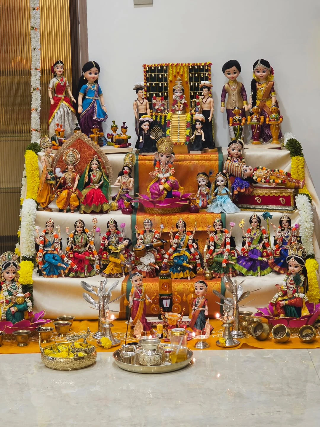 Actress Laya Gorty Sankranthi Bommala Koluvu