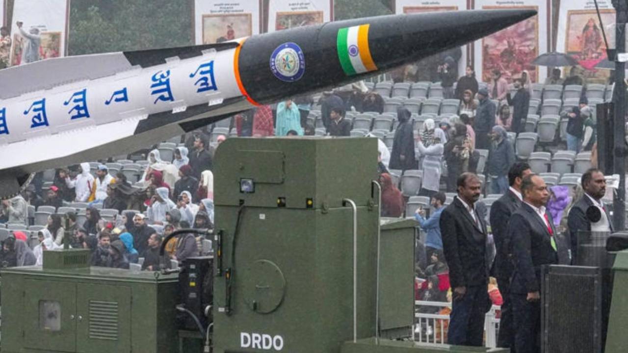 Long Range Anti-Ship Missile : 1500 కి.మీ రేంజ్‌లో DRDO చేసిన కొత్త మిసైల్ ఇదే.. పాక్ మొత్తం..