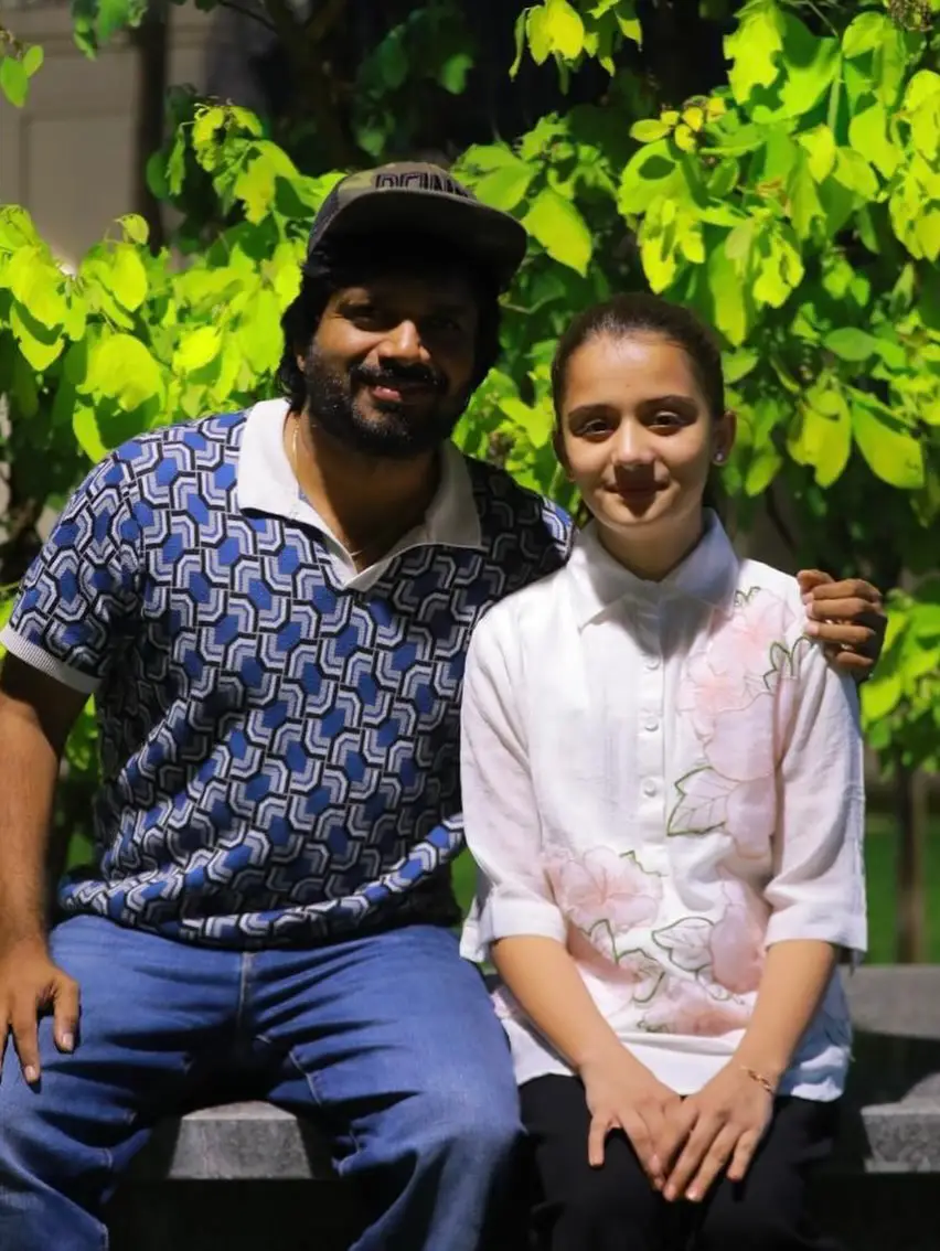 Mana shankara Vara Prasad garu movie child artist Khushi Soni latest photos. (1)