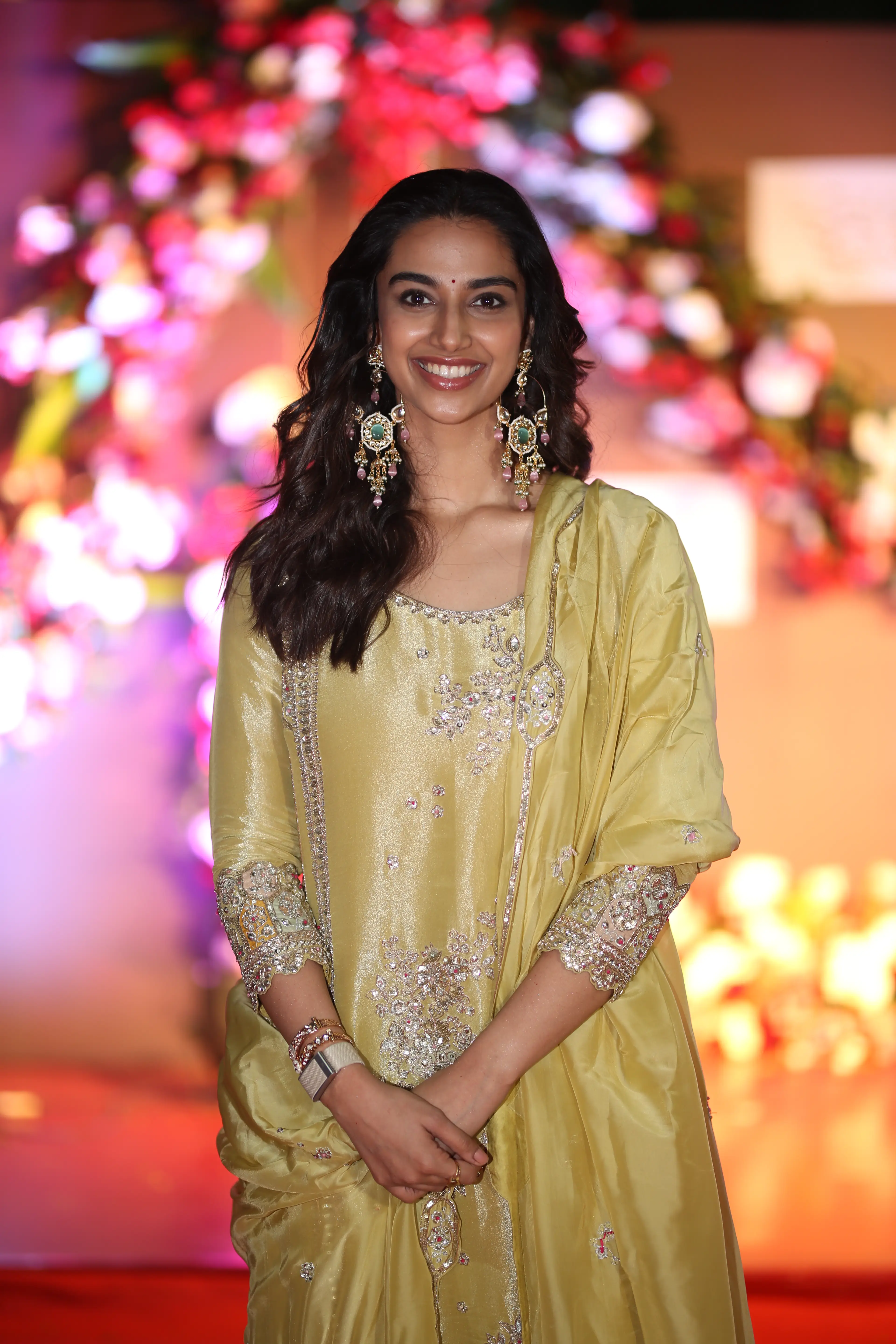 Meenakshi Chaudhary in Anaganaga Oka Raju success event. (1)