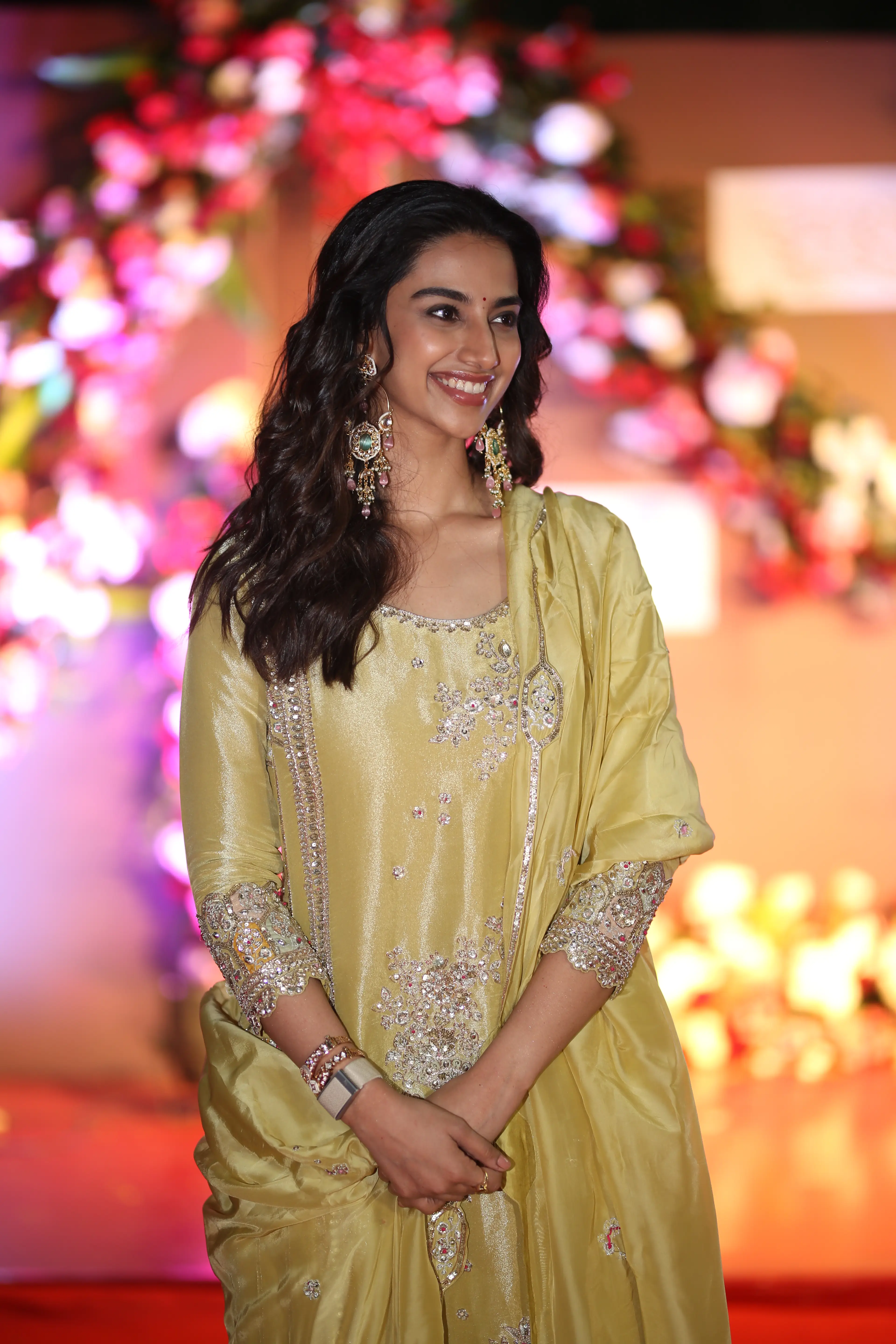 Meenakshi Chaudhary in Anaganaga Oka Raju success event. (1)