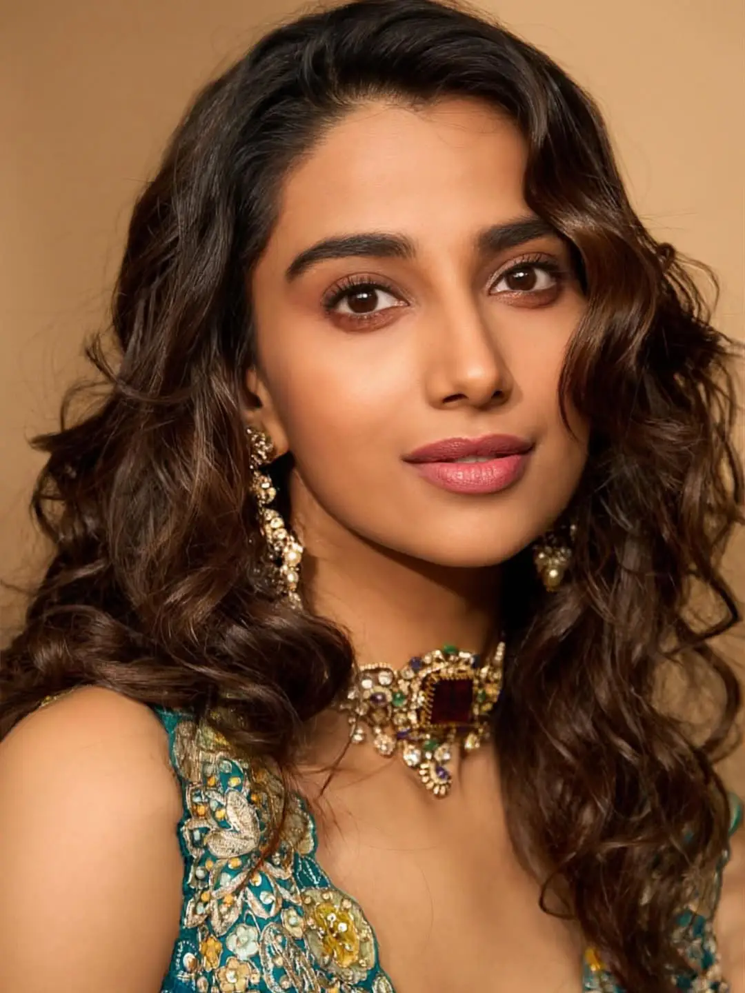 Meenakshi Chaudhary latest photoshoot is trending on social media. (1)