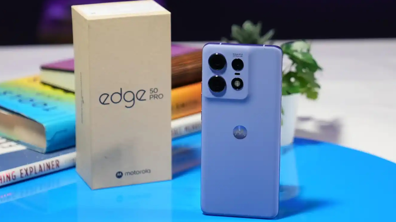 Motorola Edge 50 Pro : అమెజాన్‌లో అద్భుతమైన డీల్.. ఈ మోటోరోలా ఎడ్జ్ 50 ప్రోపై రూ.10వేలు తగ్గింపు.. ఎలాగంటే?