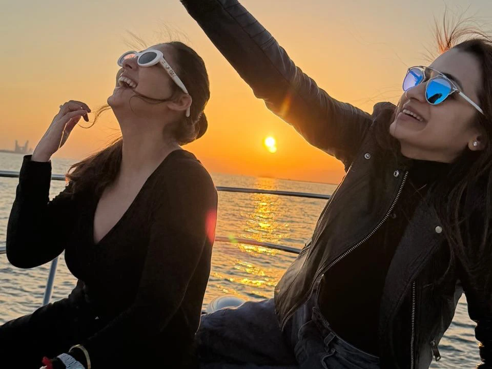 Nayanthara Trisha Krishnan Enjoying in Dubai