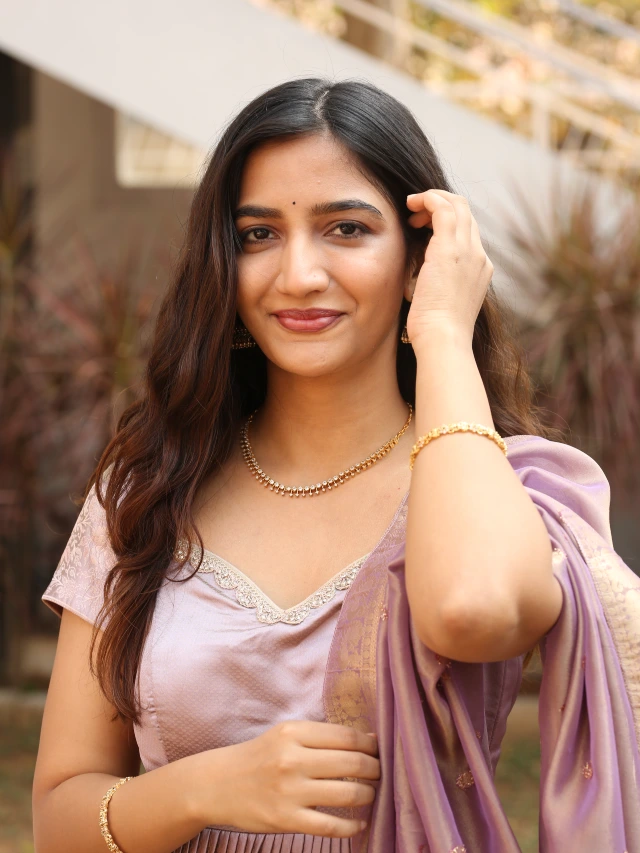 Nehaa Pathan Simple Looks in New Movie Opening