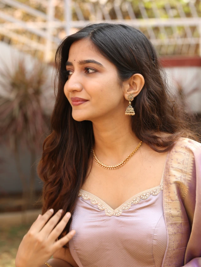 Nehaa Pathan Simple Looks in New Movie Opening