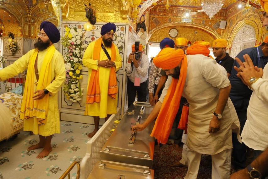 Pawan Kalyan Visits Nanded Gurudwara