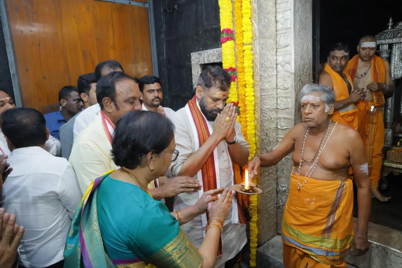 Pawan Kalyan Visits Kotappakonda Temple