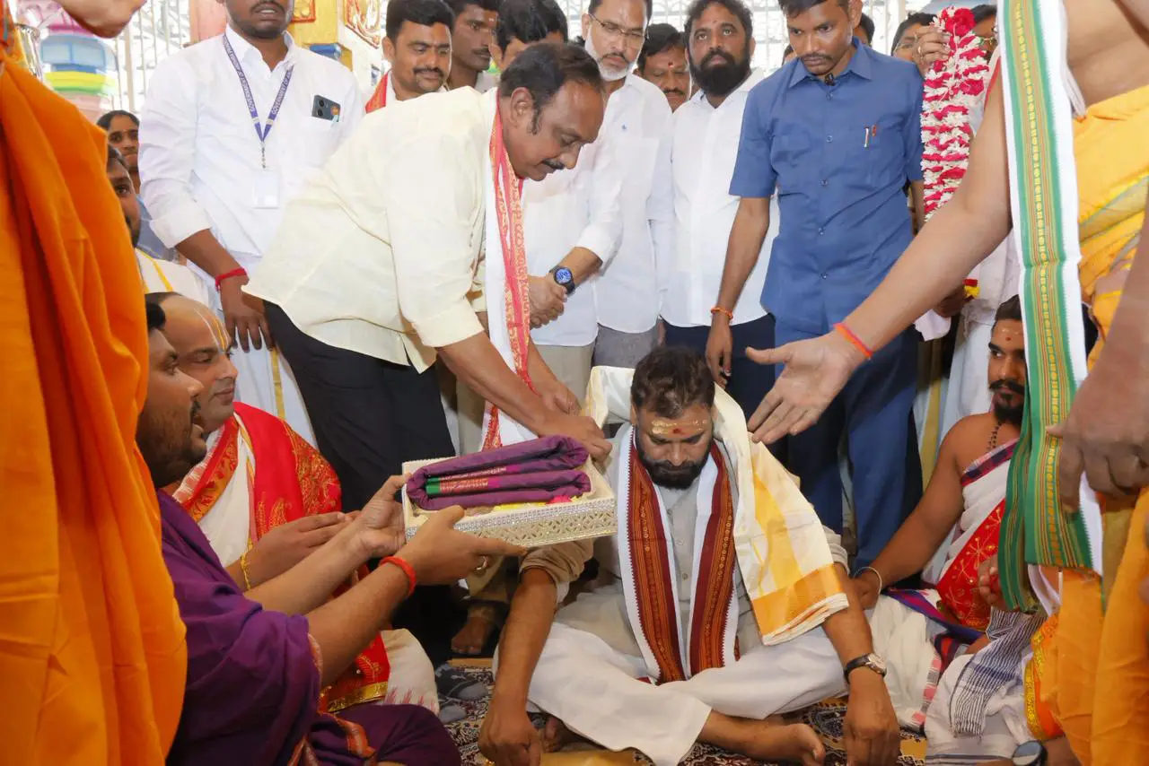 Pawan Kalyan Visits Kotappakonda Temple