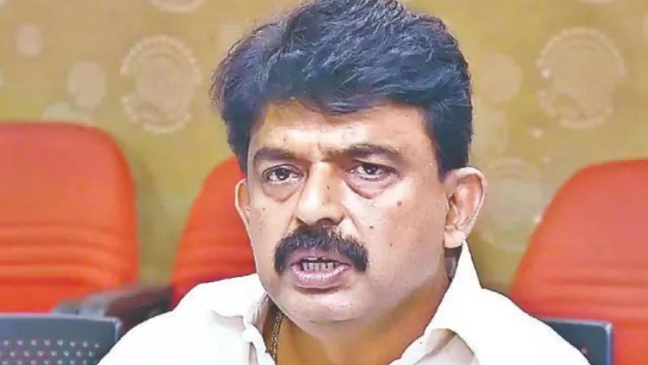 Perni Nani : వైసీపీ నేత పేర్ని నానిపై కేసు నమోదు..