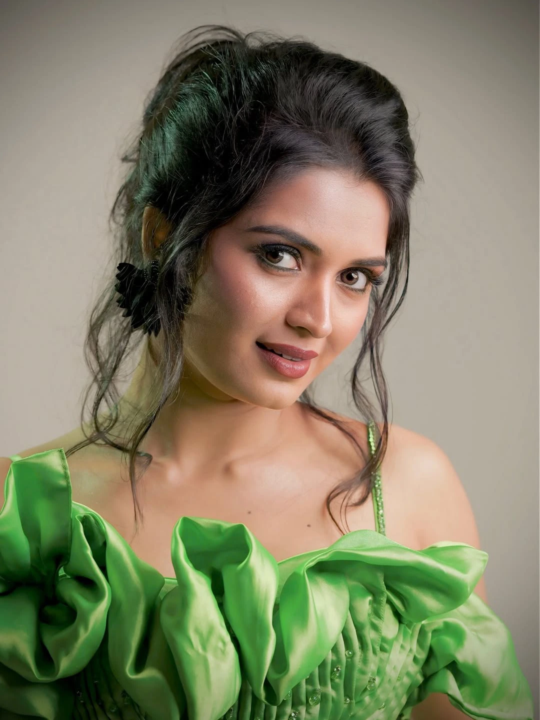 Bigg Boss Fame Priyanka Jain Stills in Green Dress