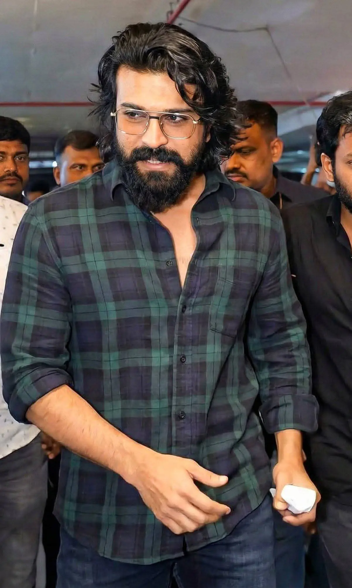 Ram Charan watched Mana ShankaraVaraprasad garu movie. (1)