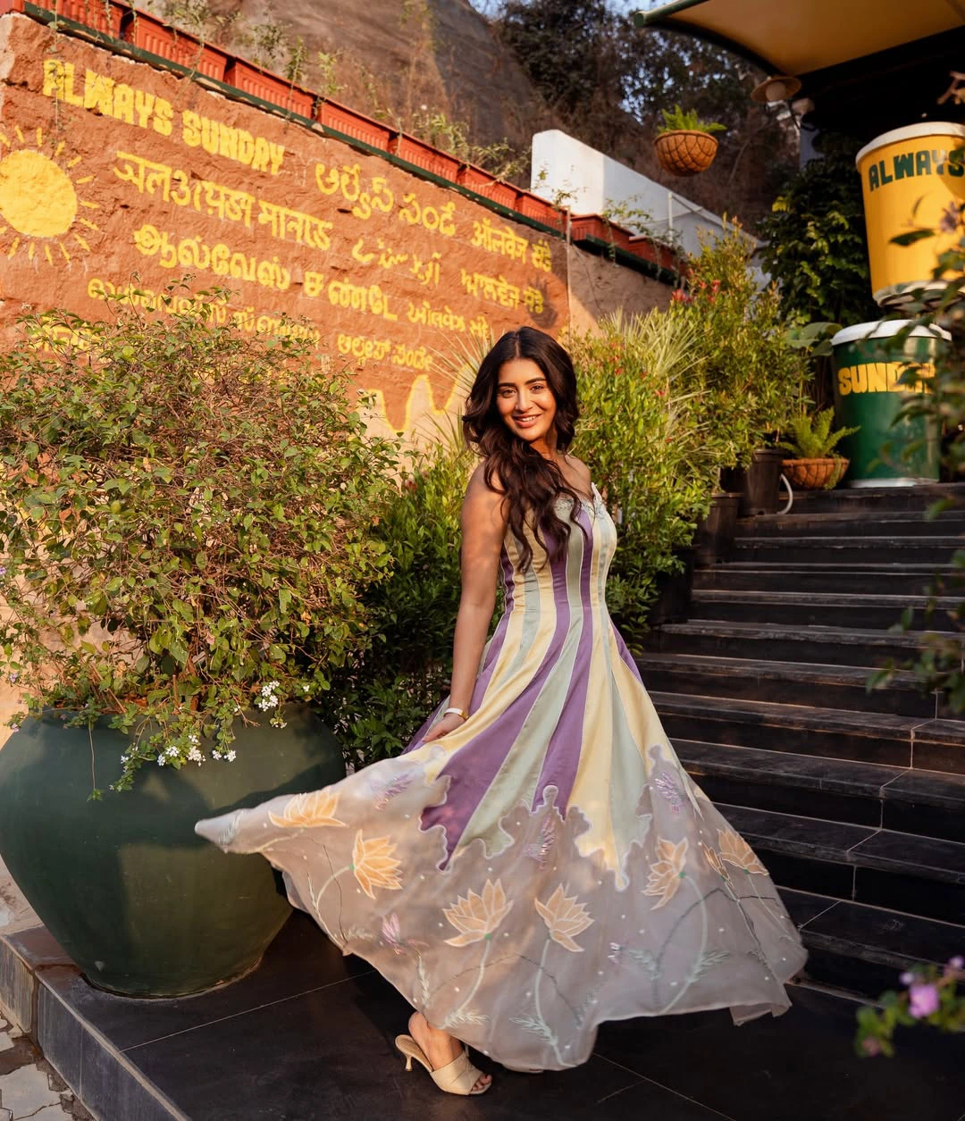 Rashi Singh Opens a Cafe in Hyderabad