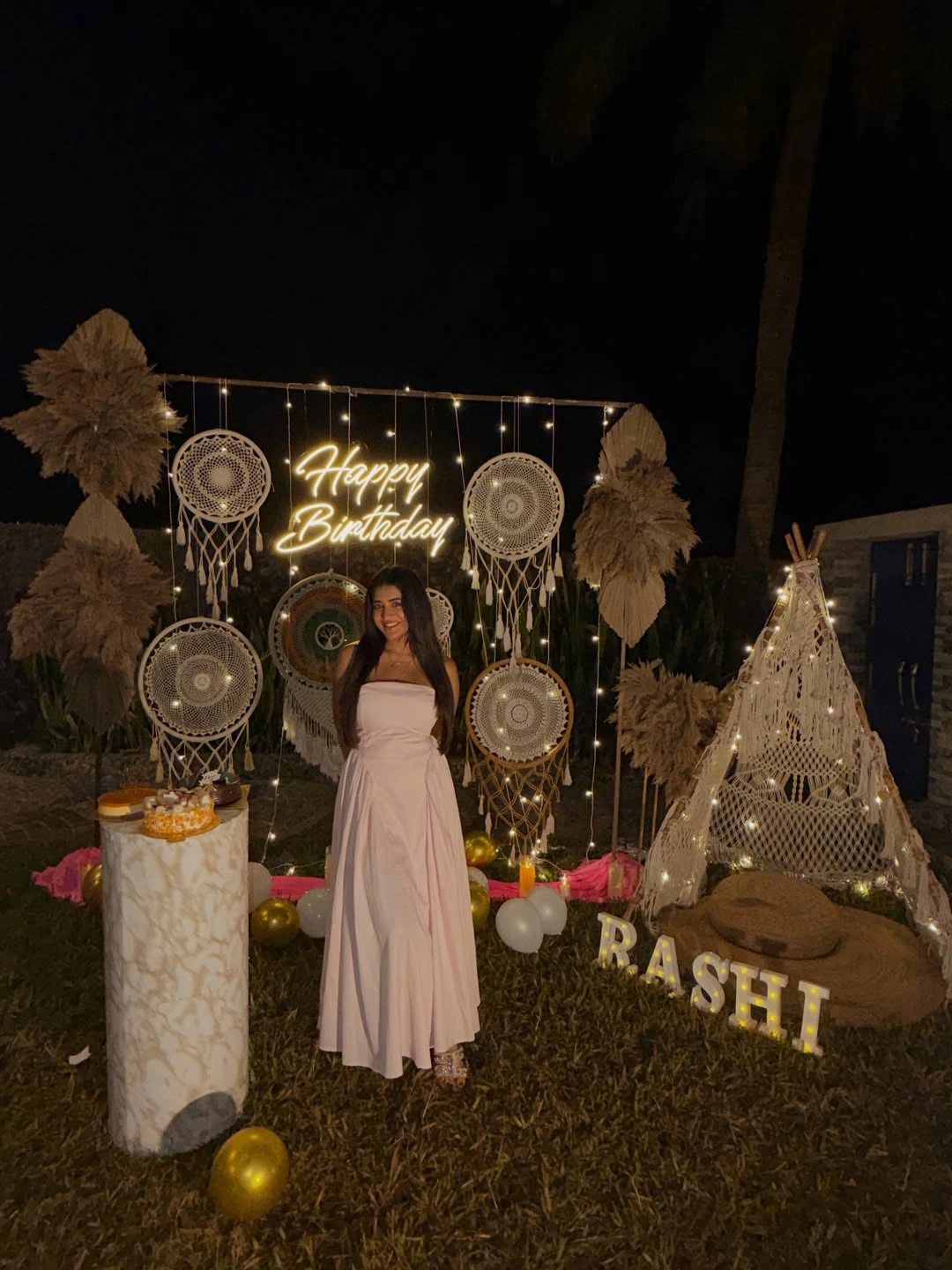 Rashi Singh Birthday Celebrations in Goa