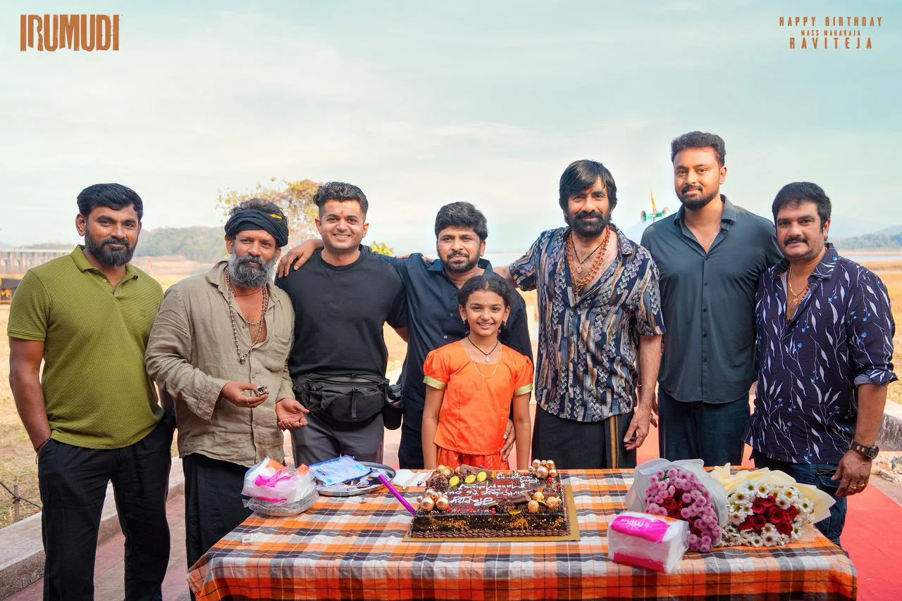Raviteja Birthday Celebrations at Irumudi Sets