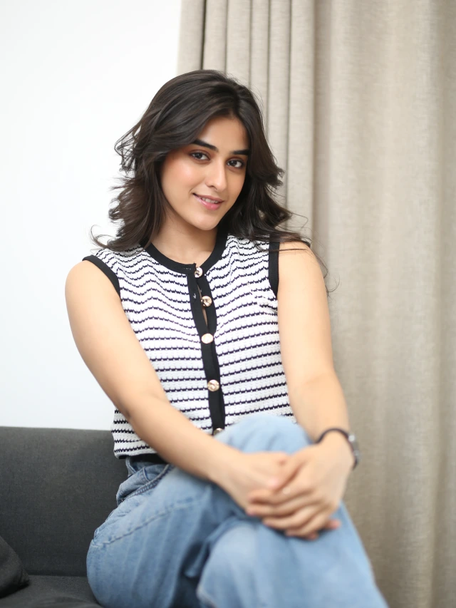 Sakshi Vaidya Trendy Looks