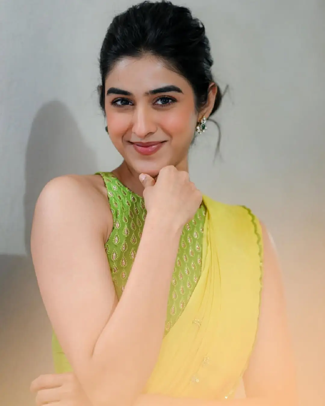 Sakshi Vaidya latest photo gallery (1)